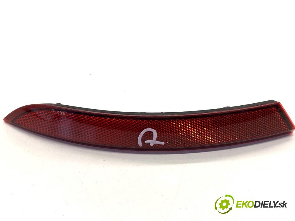 SKODA OCTAVIA IV Kombi 2023 110 kW 2.0 TDI 1968 Svetlo nárazníka pravy zad 5E7945106