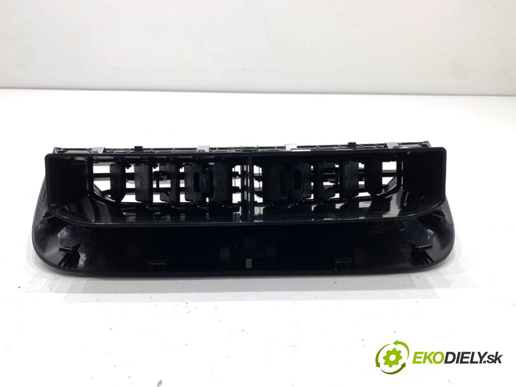 SKODA OCTAVIA IV Kombi 2023 110 kW 2.0 TDI 1968 mří topení přední část střední 5E3820951F