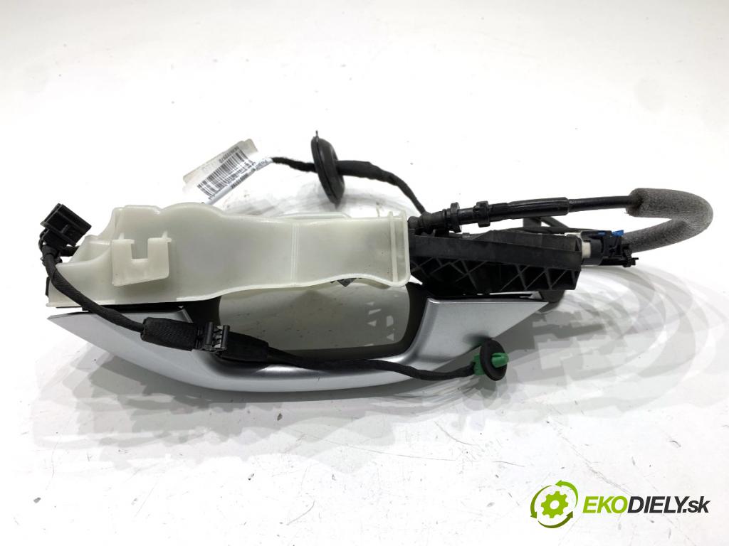 SKODA OCTAVIA IV Kombi 2023 110 kW 2.0 TDI 1968 klika vnejší pravý zadní část