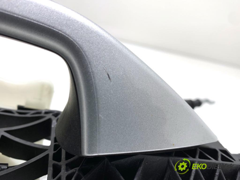 SKODA OCTAVIA IV Kombi 2023 110 kW 2.0 TDI 1968 Kľučka vonkajšia ľavy zad