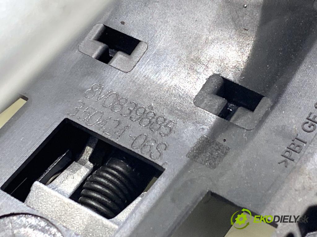 SKODA OCTAVIA IV Kombi 2023 110 kW 2.0 TDI 1968 klika vnejší levý zadní část