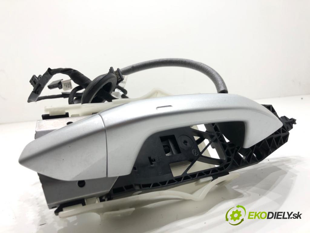 SKODA OCTAVIA IV Kombi 2023 110 kW 2.0 TDI 1968 klika vnejší levý přední část