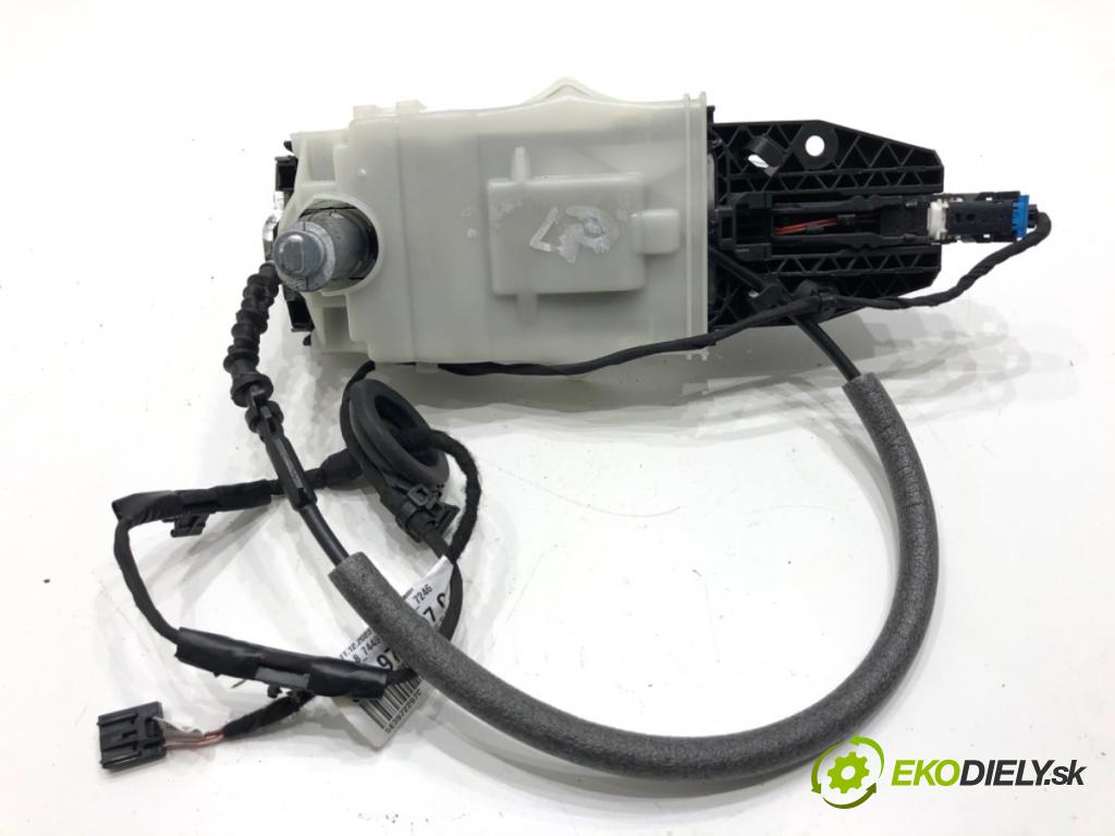 SKODA OCTAVIA IV Kombi 2023 110 kW 2.0 TDI 1968 klika vnejší levý přední část