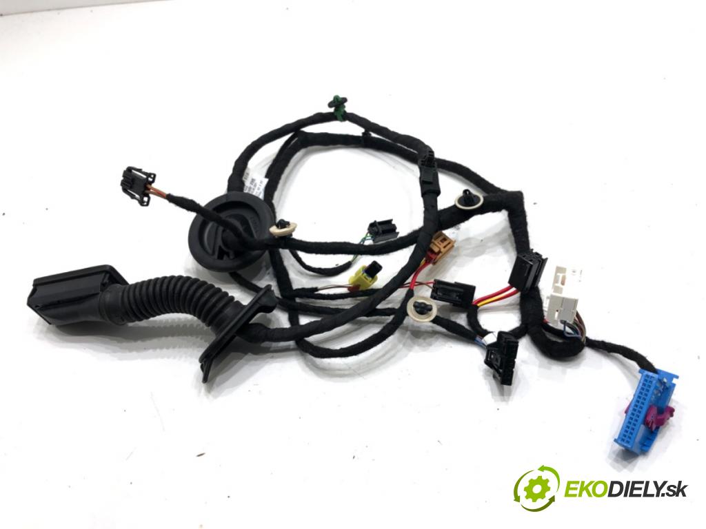 SKODA OCTAVIA IV Kombi 2023 110 kW 2.0 TDI 1968 káblovačka dveře přední část pravý 5E4971121AC