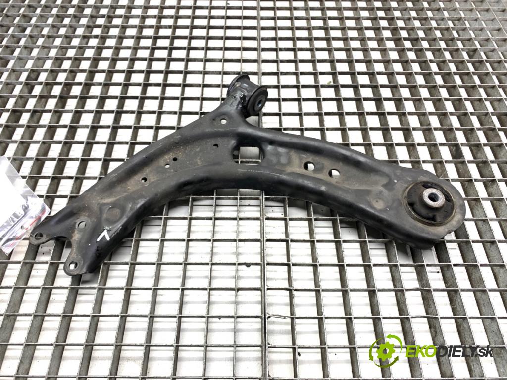 SKODA OCTAVIA IV Kombi 2023 110 kW 2.0 TDI 1968 rameno levý přední část 