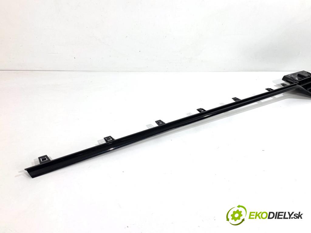 SKODA OCTAVIA IV Kombi 2023 110 kW 2.0 TDI 1968 mří topení pravý přední část 5E4819702C