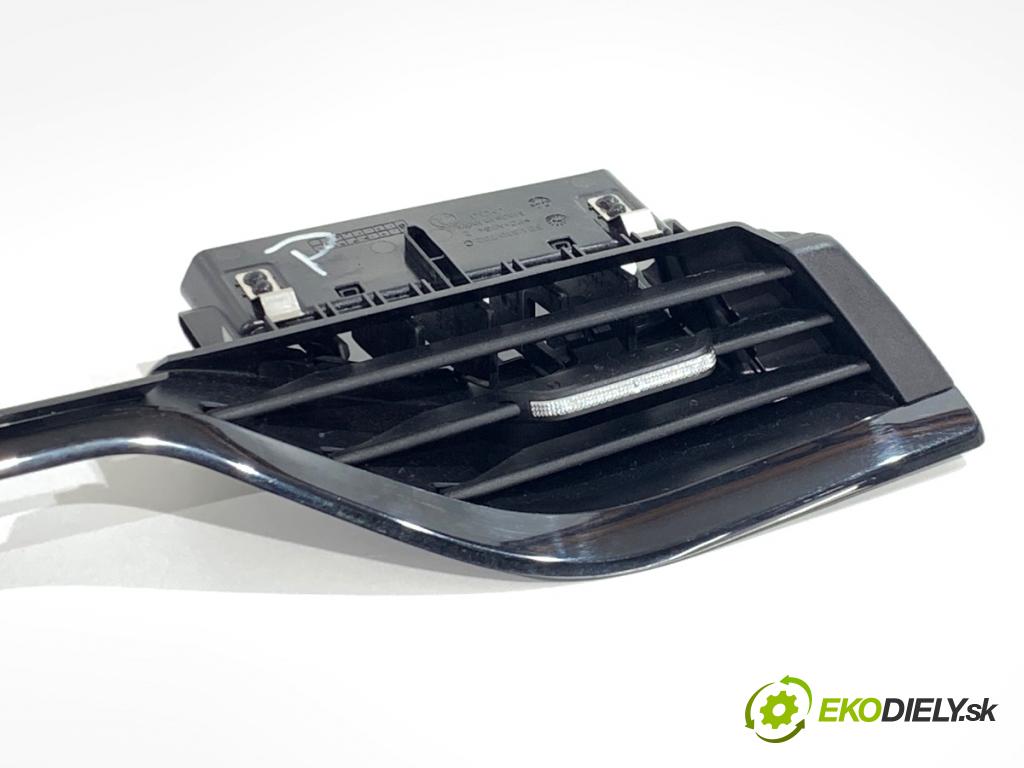 SKODA OCTAVIA IV Kombi 2023 110 kW 2.0 TDI 1968 mří topení pravý přední část 5E4819702C