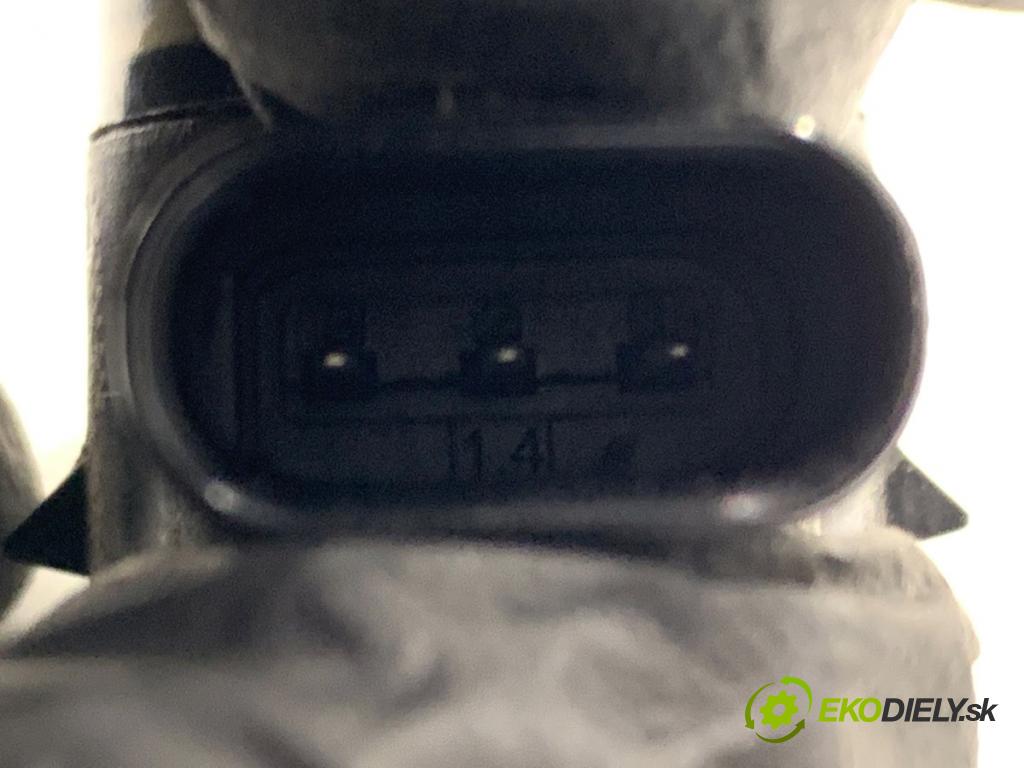 SKODA OCTAVIA IV Kombi 2023 110 kW 2.0 TDI 1968 Snímač PDC 5Q0919275B