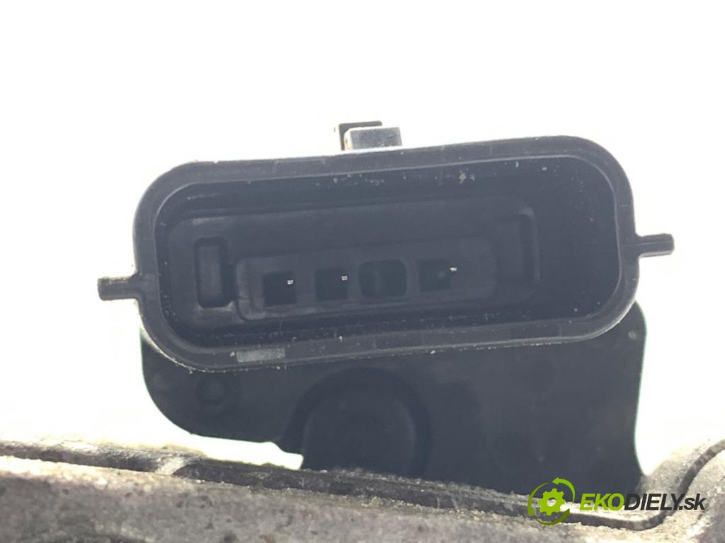 RENAULT ARKANA I SUV 2021 69 kW 1.5 E-TECH 145 1598 kompresor klimatizace 926008231R (Kompresor klimatizace)