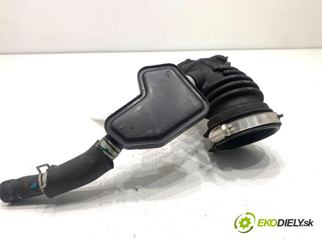 RENAULT ARKANA I SUV 2021 69 kW 1.5 E-TECH 145 1598 Rúra vzduchu 165781543R