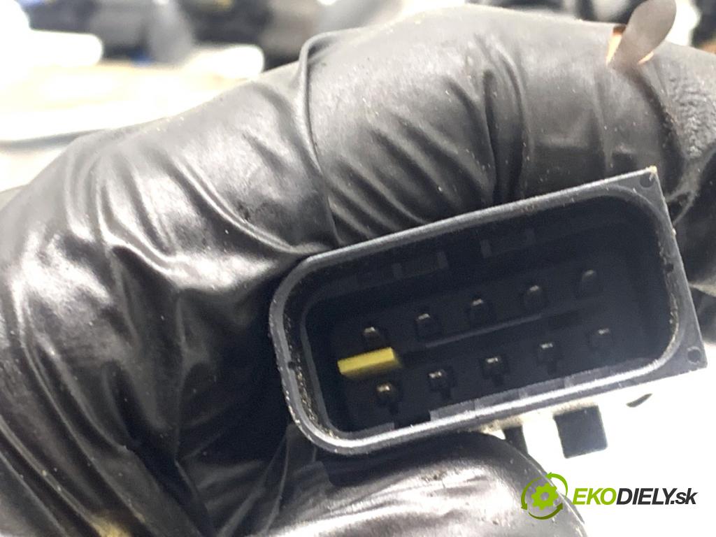 RENAULT ARKANA I SUV 2021 69 kW 1.5 E-TECH 145 1598 lišta vstřikovací trysky: 00205WK