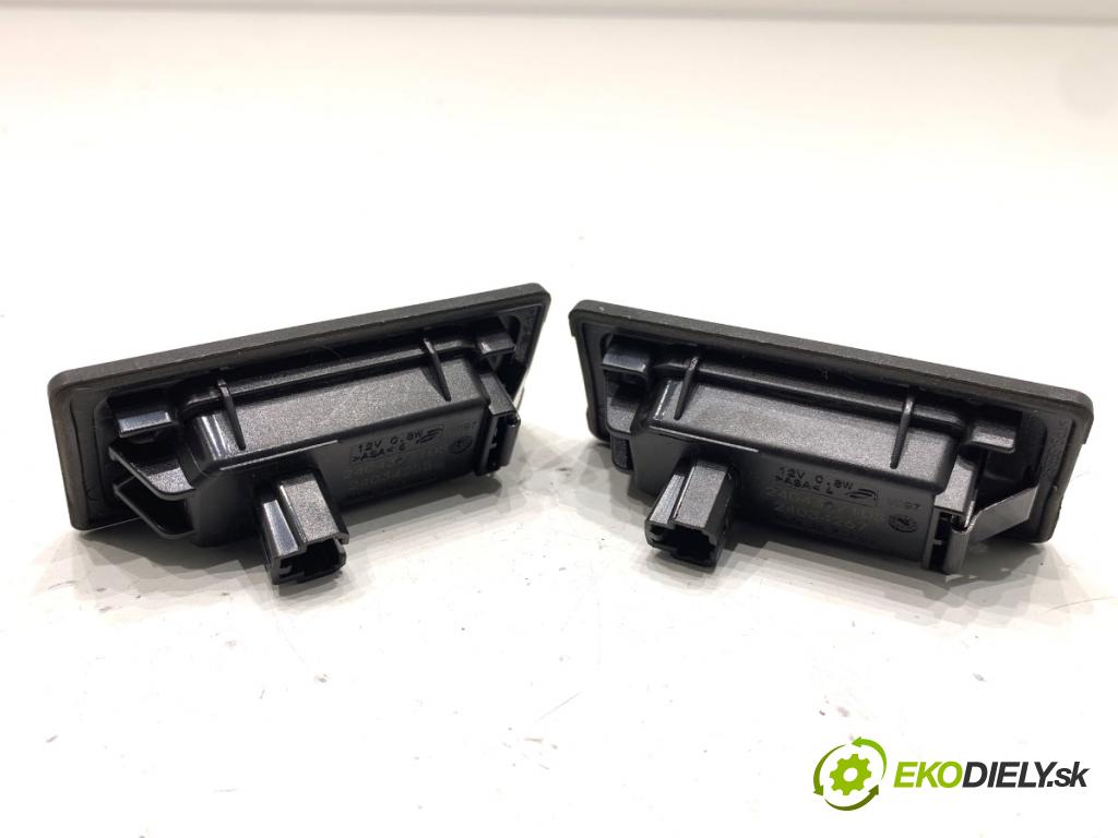 SKODA OCTAVIA IV Kombi 2023 110 kW 2.0 TDI 1968 svetielka,osvetlenie podsvietenia SPŽ LED 5NA943021