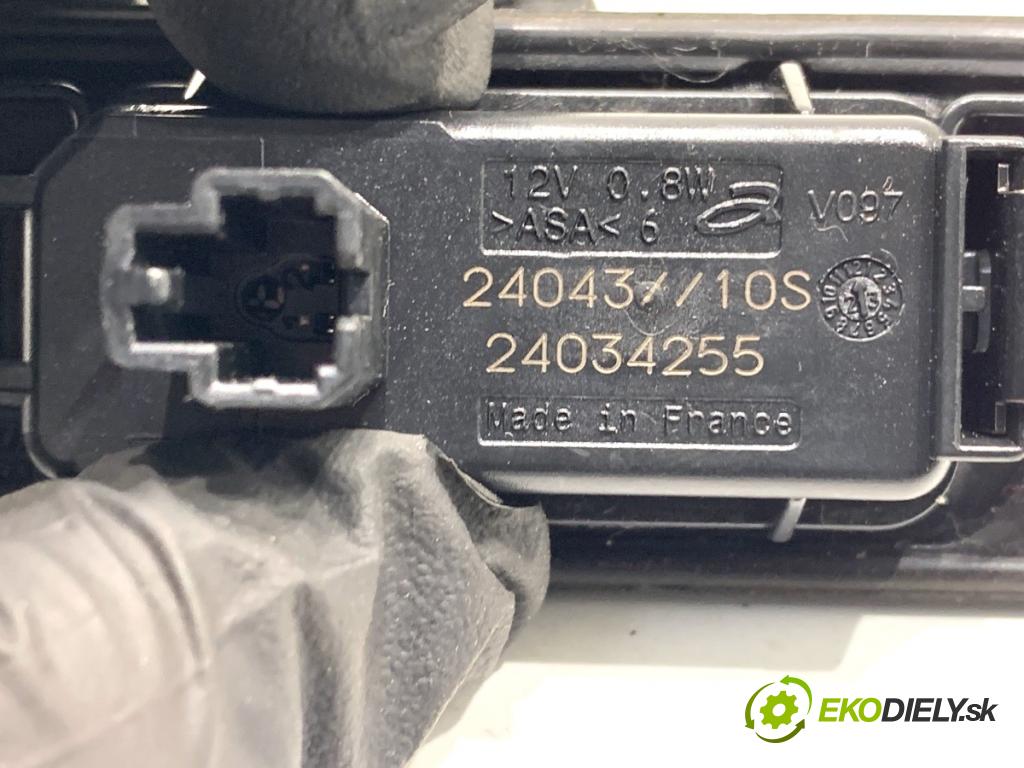 SKODA OCTAVIA IV Kombi 2023 110 kW 2.0 TDI 1968 svetielka,osvetlenie podsvietenia SPŽ LED 5NA943021