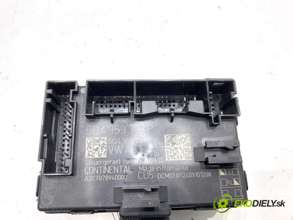 SKODA OCTAVIA IV Kombi 2023 110 kW 2.0 TDI 1968 Modul Dvere predný ľavy 5Q4959393P