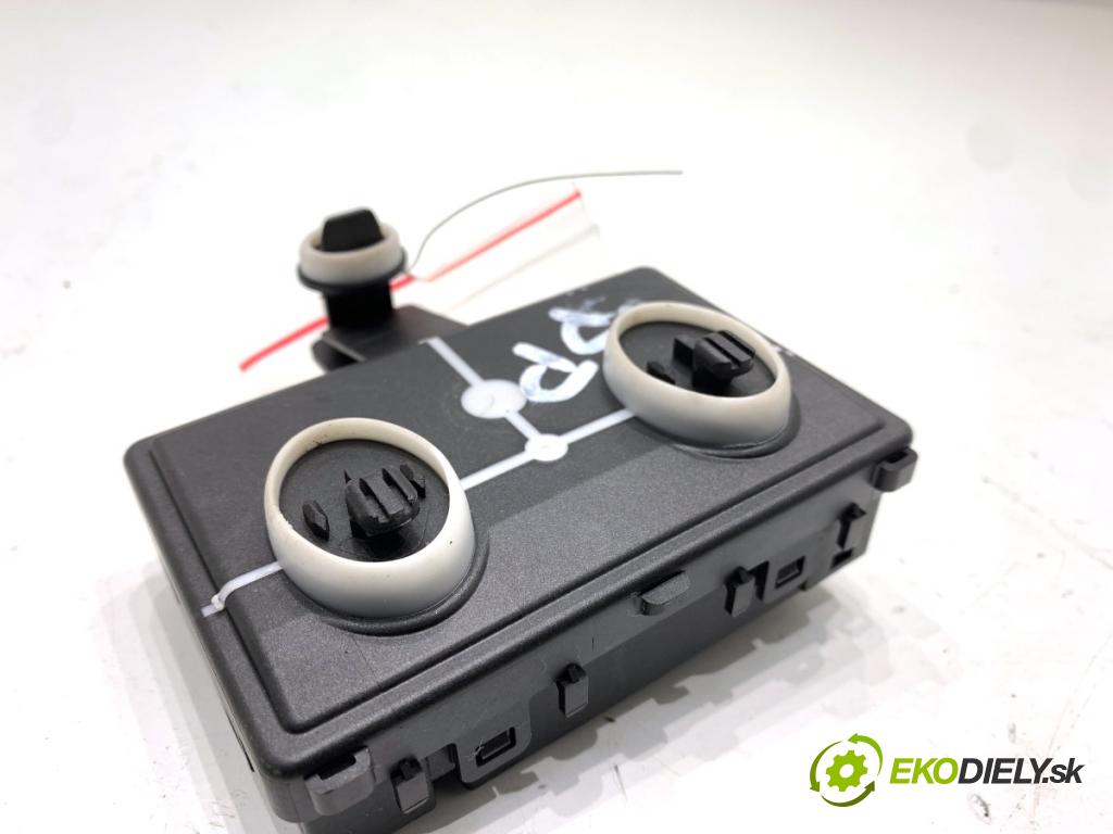 SKODA OCTAVIA IV Kombi 2023 110 kW 2.0 TDI 1968 Modul Dvere predný pravy 5Q4959392P