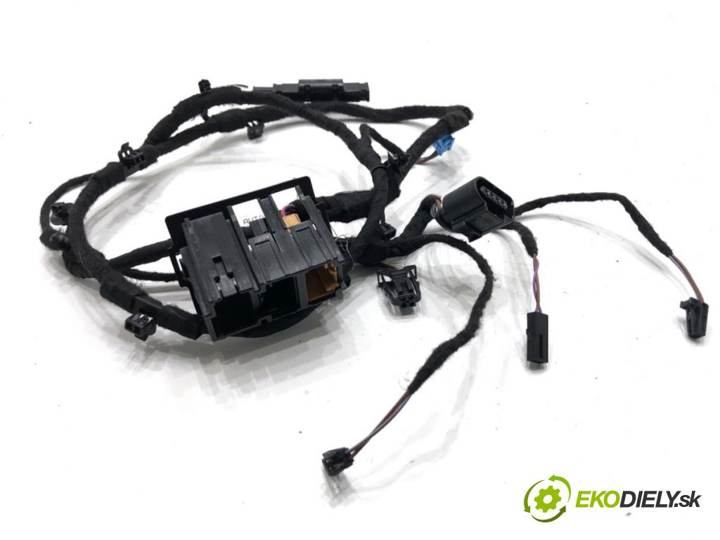 SKODA OCTAVIA IV Kombi 2023 110 kW 2.0 TDI 1968 káblovačka dveří kufra zadní část 5E7971147Q