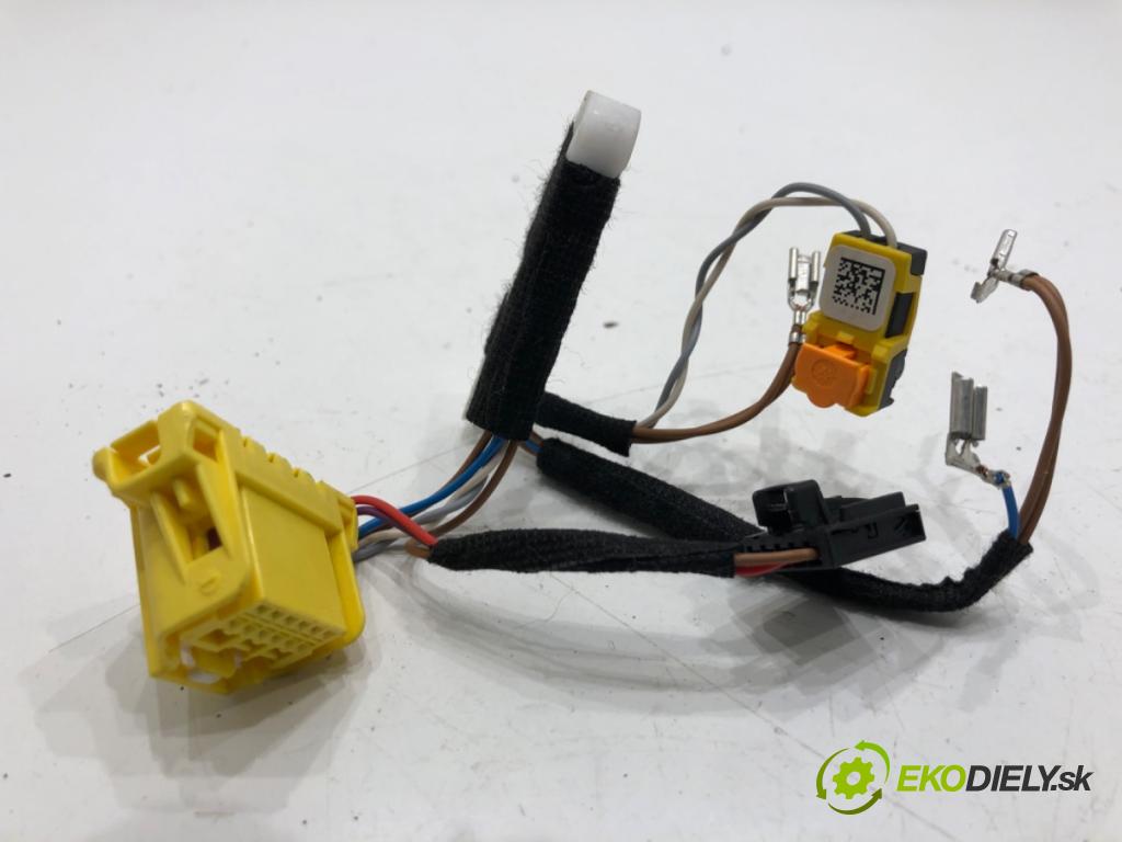 SKODA OCTAVIA IV Kombi 2023 110 kW 2.0 TDI 1968 káblovačka silenbloku airbag 4H0972208D