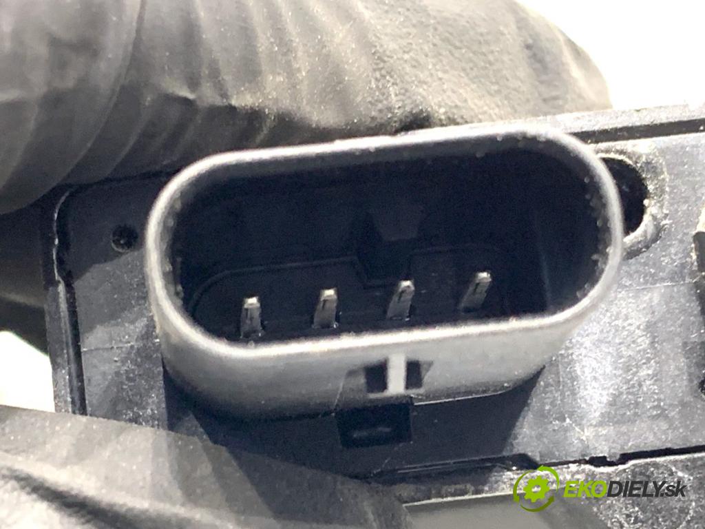 SKODA OCTAVIA IV Kombi 2023 110 kW 2.0 TDI 1968 modul SCR 3Q0941329