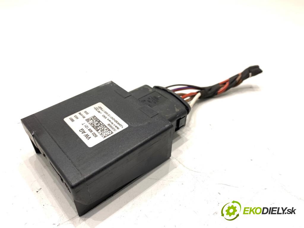 SKODA OCTAVIA IV Kombi 2023 110 kW 2.0 TDI 1968 modul pumpy paliva 5Q0906121T