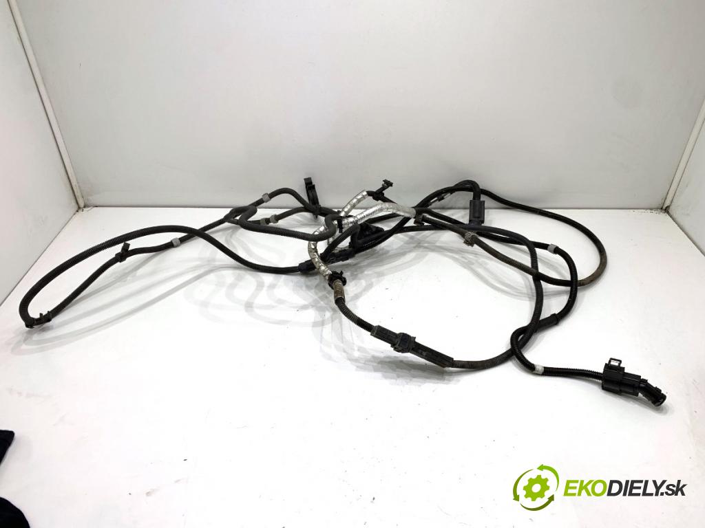 SKODA OCTAVIA IV Kombi 2023 110 kW 2.0 TDI 1968 Rúrka SCR: