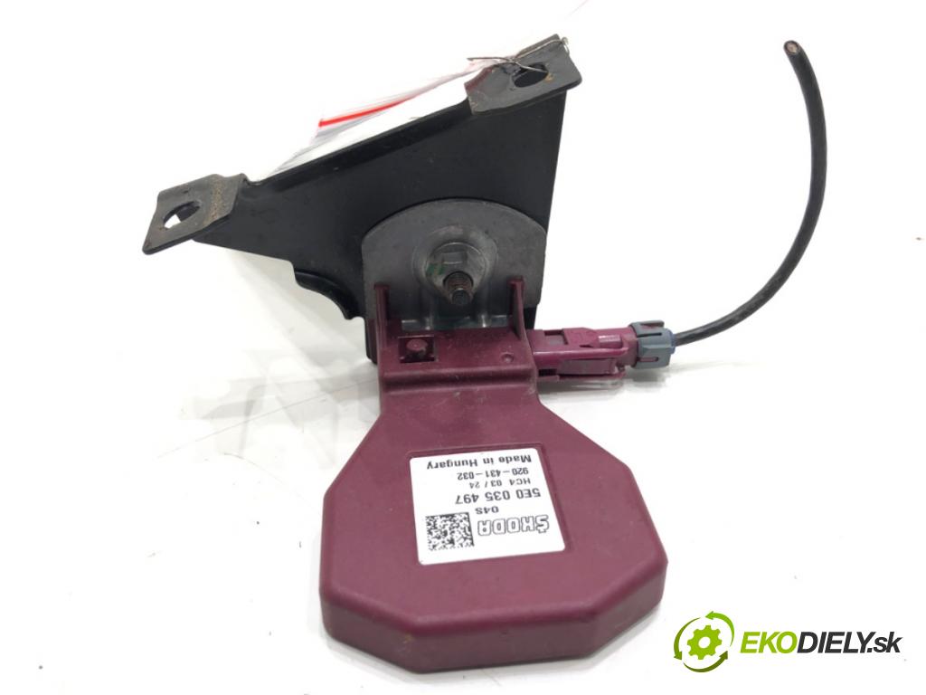 SKODA OCTAVIA IV Kombi 2023 110 kW 2.0 TDI 1968 zesilovač Antenní: 5E0035497 (Zesilovač)