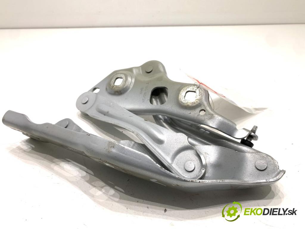 SKODA OCTAVIA IV Kombi 2023 110 kW 2.0 TDI 1968 závěs kapoty levý přední část 5E3823301