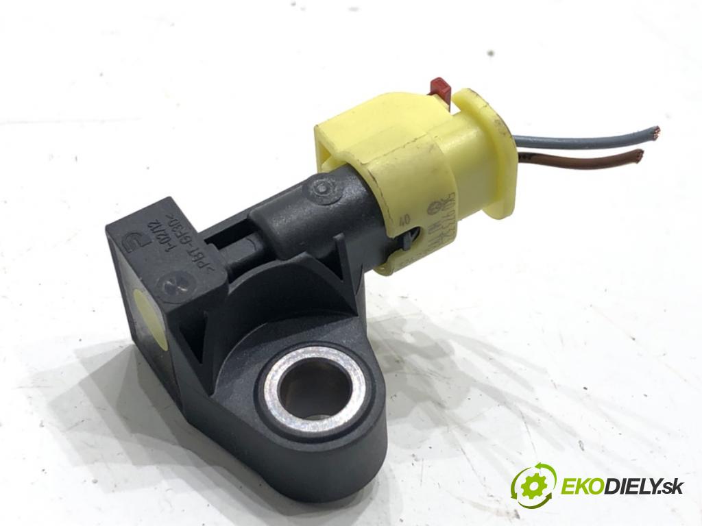 SKODA OCTAVIA IV Kombi 2023 110 kW 2.0 TDI 1968 Snímač nárazu 85E959651 (Snímač nárazu)