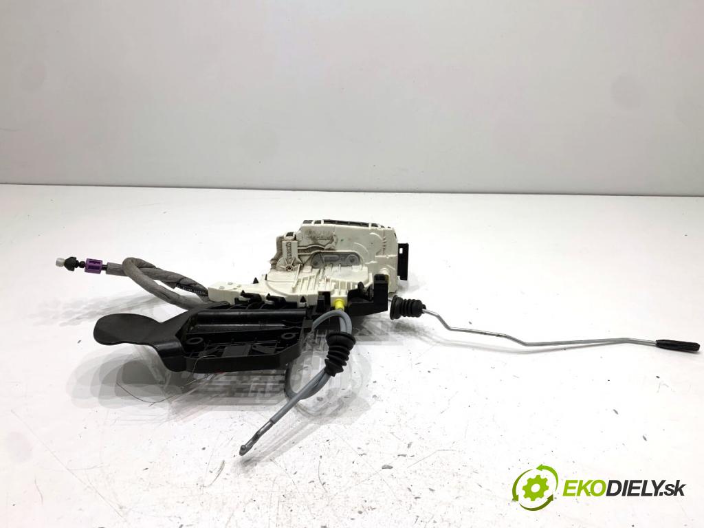 MERCEDES-BENZ W166 SUV 2013 190 kW ML 350 BlueTEC 4-matic (166.024) 2987 zámok Dvere pravy predný A1667200435