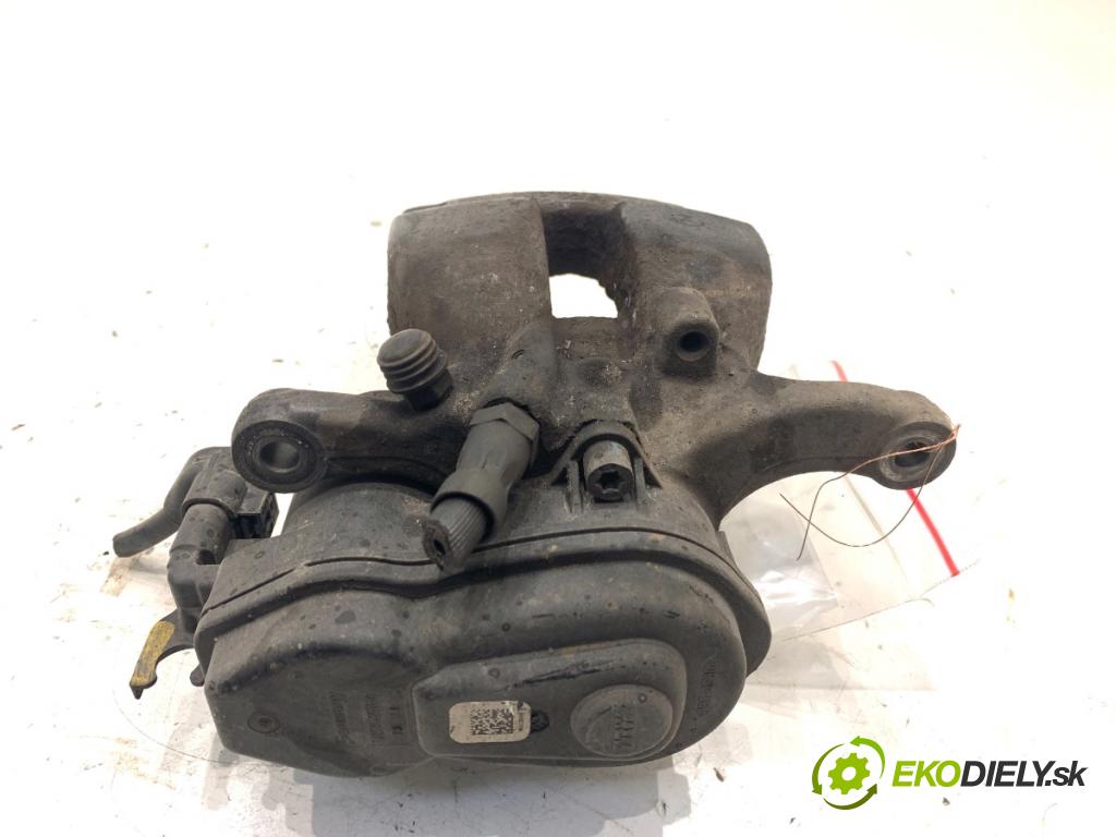 MERCEDES-BENZ W166 SUV 2013 190 kW ML 350 BlueTEC 4-matic (166.024) 2987 Brzdič strmeň ľavy zad