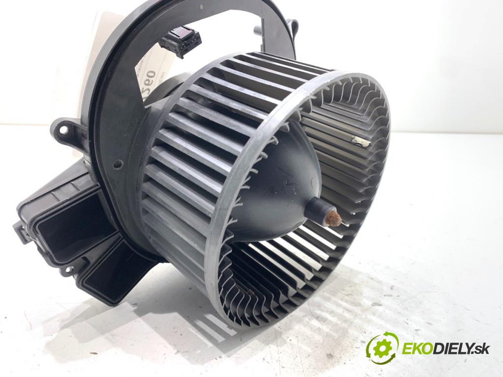 MERCEDES-BENZ W166 SUV 2013 190 kW ML 350 BlueTEC 4-matic (166.024) 2987 topení T1015113G