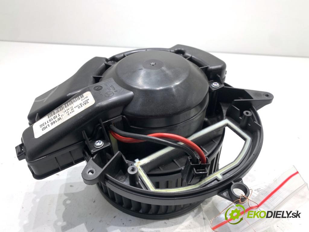 MERCEDES-BENZ W166 SUV 2013 190 kW ML 350 BlueTEC 4-matic (166.024) 2987 topení T1015113G