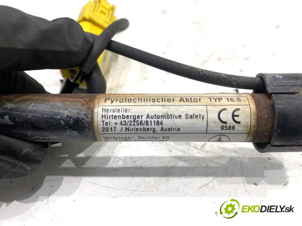 MERCEDES-BENZ W166 SUV 2013 190 kW ML 350 BlueTEC 4-matic (166.024) 2987 KAZETA: PIROTECHNICKÉ: kapoty ľavy A1669060002