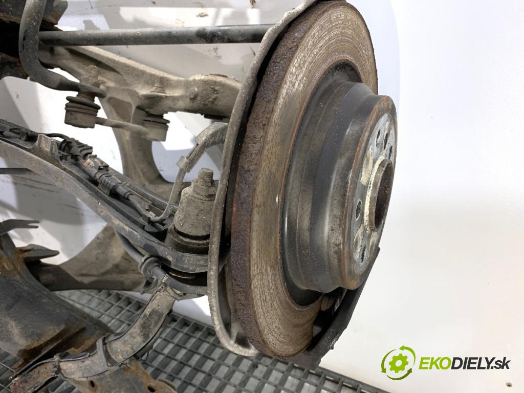 MERCEDES-BENZ W166 SUV 2013 190 kW ML 350 BlueTEC 4-matic (166.024) 2987 Výstuha zad