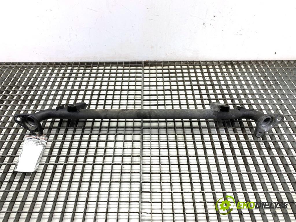 MERCEDES-BENZ W166 SUV 2013 190 kW ML 350 BlueTEC 4-matic (166.024) 2987 Výstuha pod chladiče