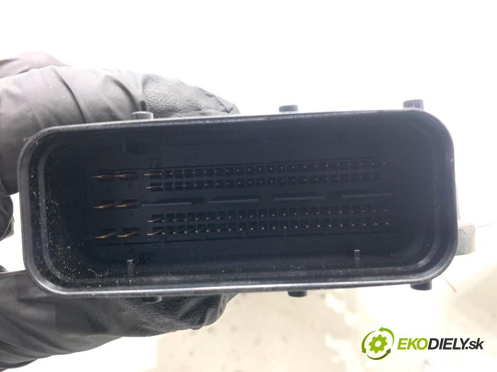 MERCEDES-BENZ W166 SUV 2013 190 kW ML 350 BlueTEC 4-matic (166.024) 2987 riadiaca jednotka Motor A6429005101 (Riadiaca jednotka)