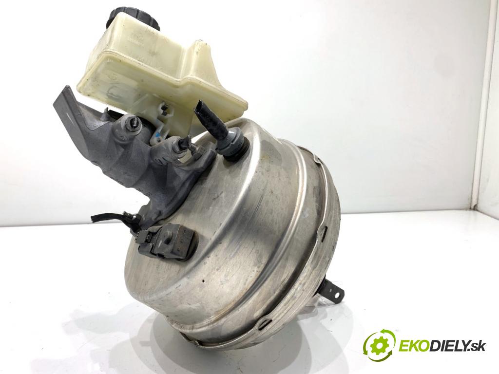 MERCEDES-BENZ W166 SUV 2013 190 kW ML 350 BlueTEC 4-matic (166.024) 2987 posilovač bŕzd 1664300530