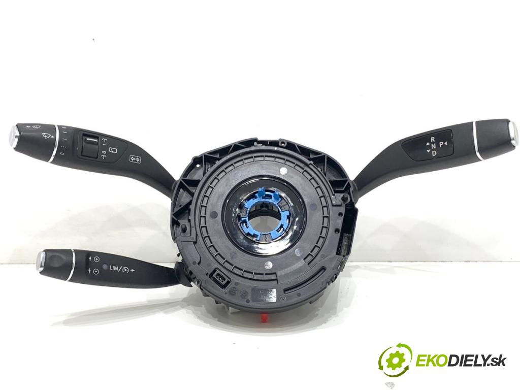 MERCEDES-BENZ W166 SUV 2013 190 kW ML 350 BlueTEC 4-matic (166.024) 2987 Prepínač kombinovaný  (Prepínacie páčky pod volantom)