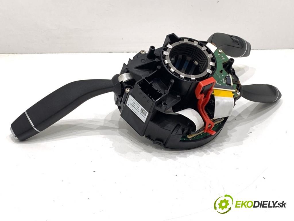 MERCEDES-BENZ W166 SUV 2013 190 kW ML 350 BlueTEC 4-matic (166.024) 2987 Prepínač kombinovaný  (Prepínacie páčky pod volantom)