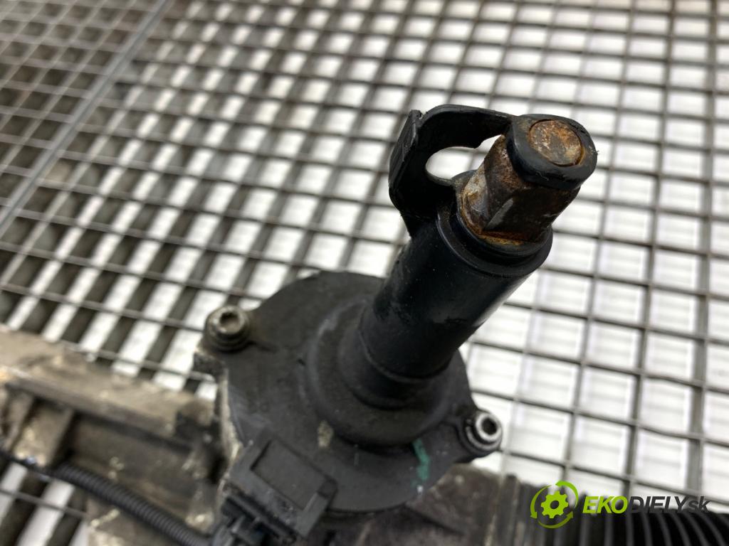 MERCEDES-BENZ W166 SUV 2013 190 kW ML 350 BlueTEC 4-matic (166.024) 2987 řízení volantu řízení 1664604200