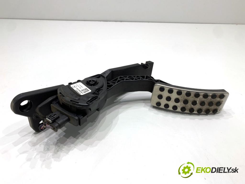 MERCEDES-BENZ W166 SUV 2013 190 kW ML 350 BlueTEC 4-matic (166.024) 2987 potenciometr plynového pedálu A1663000204 (Potenciometr plynového pedálu)