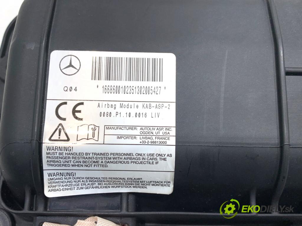 MERCEDES-BENZ W166 SUV 2013 190 kW ML 350 BlueTEC 4-matic (166.024) 2987 AirBag koleno: 1668600102