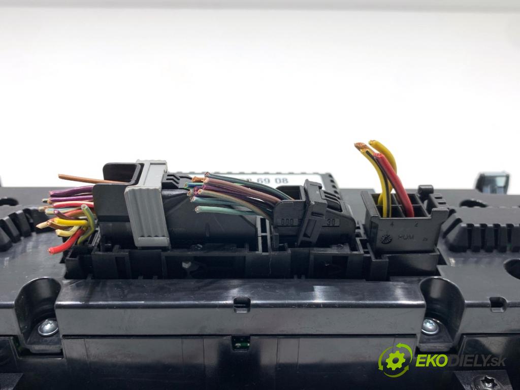 MERCEDES-BENZ W166 SUV 2013 190 kW ML 350 BlueTEC 4-matic (166.024) 2987 Panel ovládania kúrenia A1669006908 (Prepínacie páčky pod volantom)