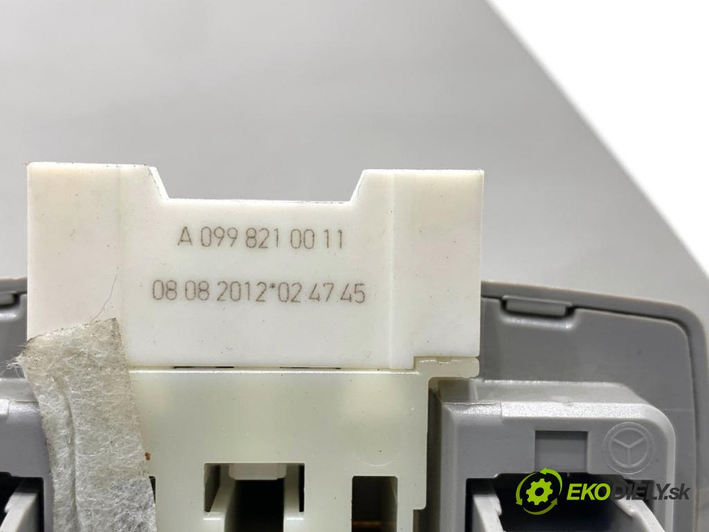 MERCEDES-BENZ W166 SUV 2013 190 kW ML 350 BlueTEC 4-matic (166.024) 2987 Clona slnečná pravy