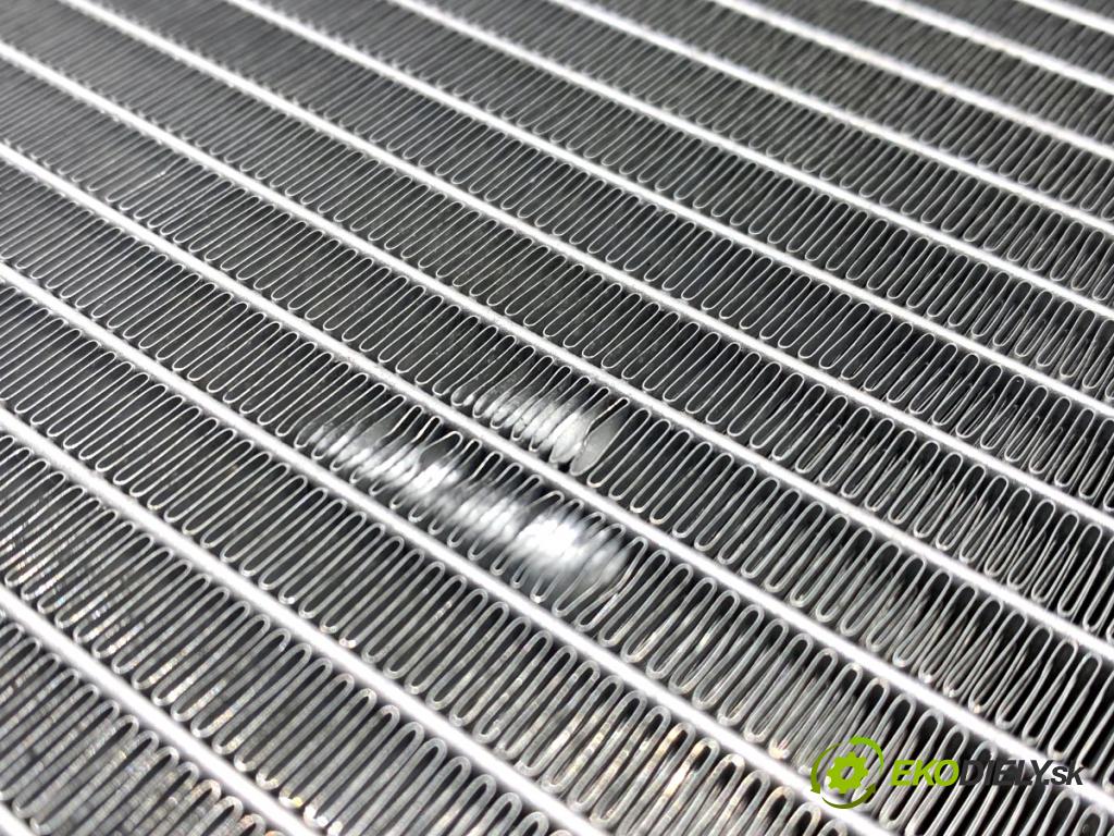 MERCEDES-BENZ W166 SUV 2013 190 kW ML 350 BlueTEC 4-matic (166.024) 2987 Výhrevné teleso, radiátor kúrenia T1000275B (Radiátor kúrenia)