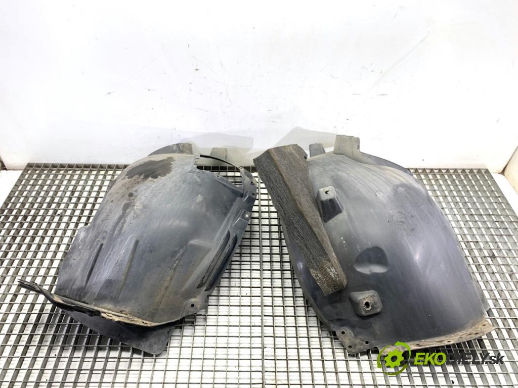 MERCEDES-BENZ W166 SUV 2013 190 kW ML 350 BlueTEC 4-matic (166.024) 2987 podblatník ľavy predný A1668800505