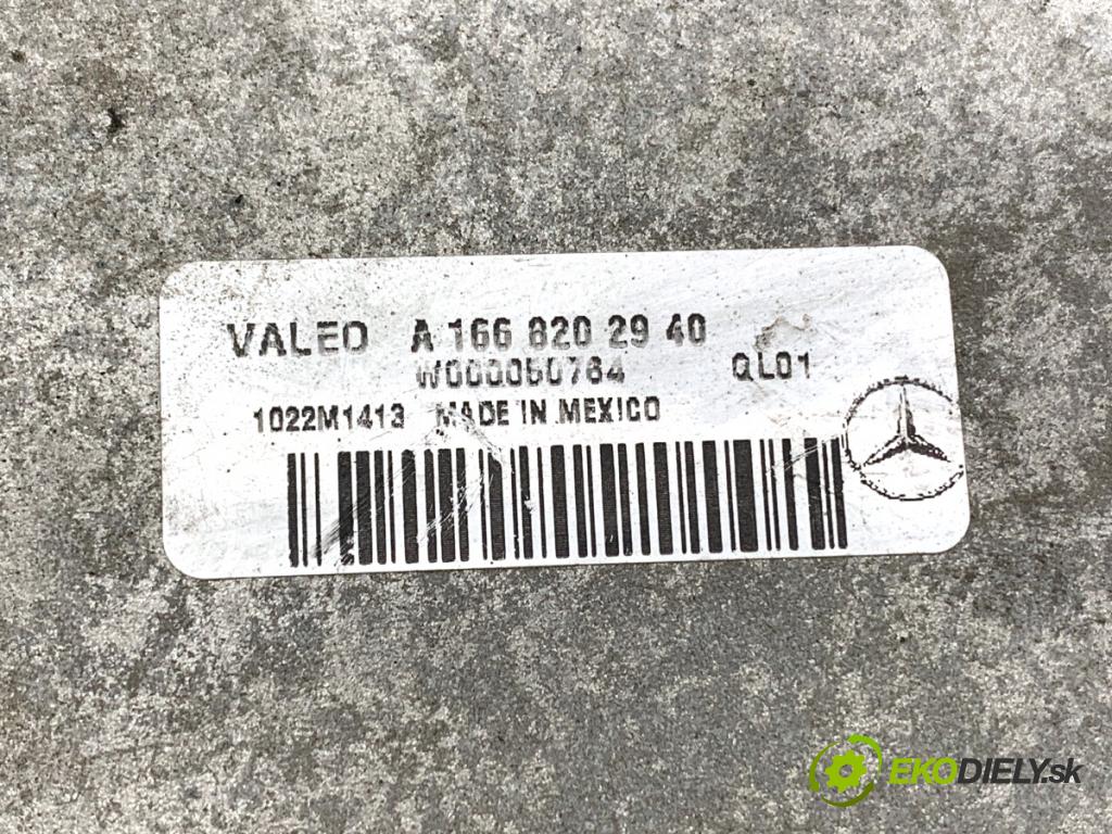 MERCEDES-BENZ W166 SUV 2013 190 kW ML 350 BlueTEC 4-matic (166.024) 2987 Mechanizmus stieračov predný A1648202442 (Motorček stieračov predný)