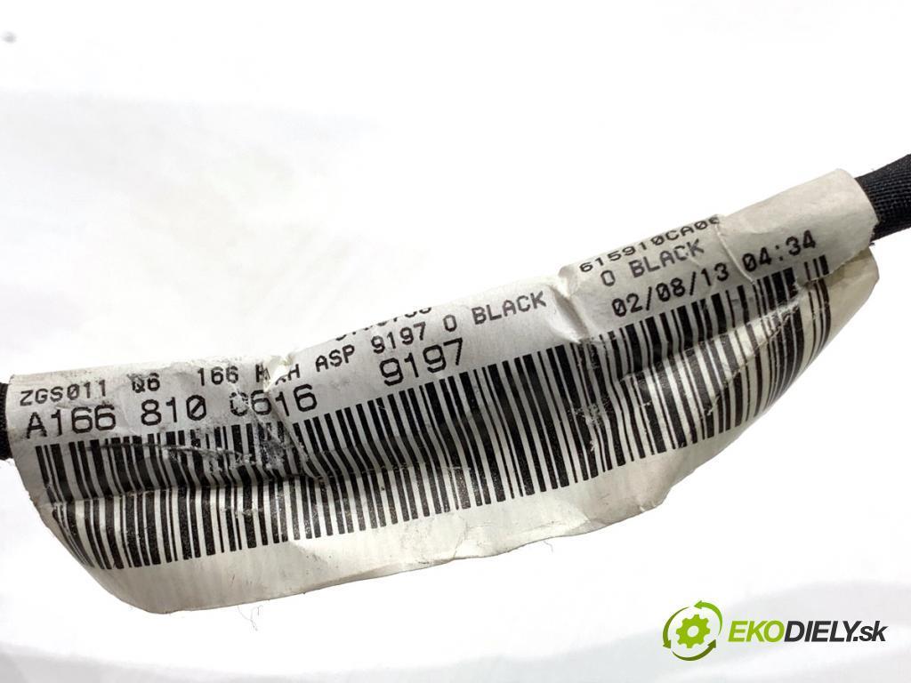 MERCEDES-BENZ W166 SUV 2013 190 kW ML 350 BlueTEC 4-matic (166.024) 2987 zpětné zrcátko pravý