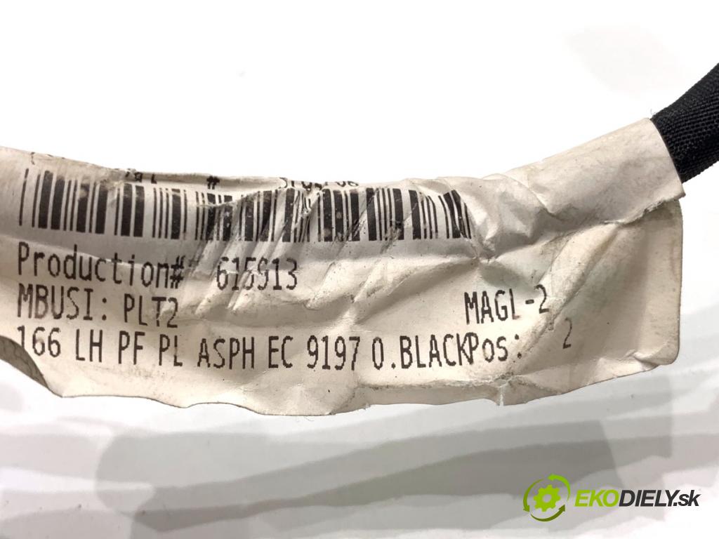 MERCEDES-BENZ W166 SUV 2013 190 kW ML 350 BlueTEC 4-matic (166.024) 2987 Spätné zrkadlo ľavy