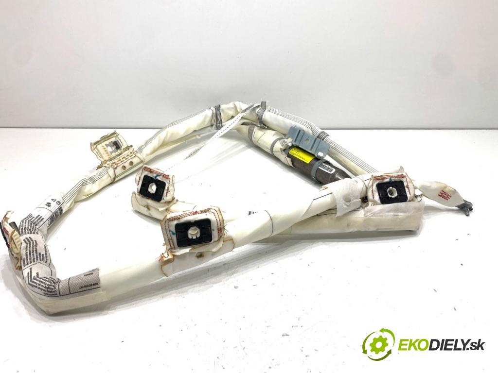 MERCEDES-BENZ W166 SUV 2013 190 kW ML 350 BlueTEC 4-matic (166.024) 2987 Stropný pravy 1668600602