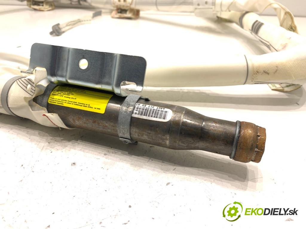 MERCEDES-BENZ W166 SUV 2013 190 kW ML 350 BlueTEC 4-matic (166.024) 2987 Stropný pravy 1668600602